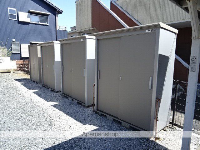 APARTMENT yの外観写真