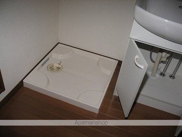 アンプルールリーブルLEOの内装写真