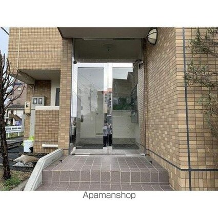 レントリアノン[1K/28m2]の外観3