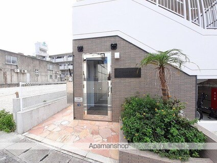 オンネアまかび[1R/30.65m2]のエントランス