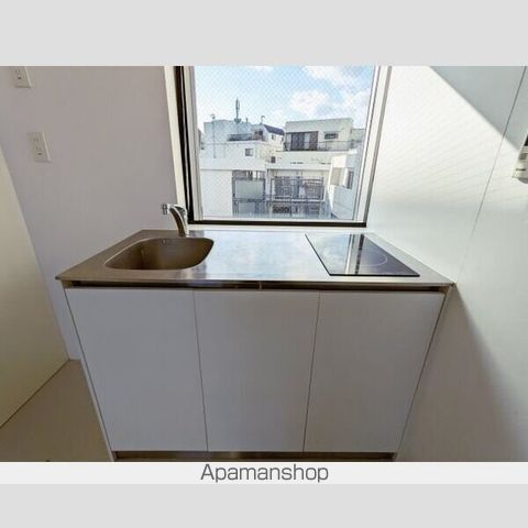 ファーレ代々木上原の内装写真