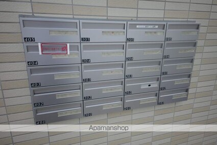 オークヴィラ[1K/27.91m2]の共用部1