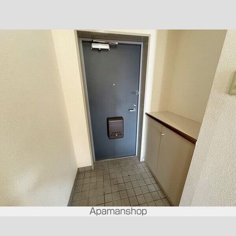 ロイヤルマンションHAMADAの内装写真