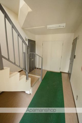 マンションくるみの玄関写真