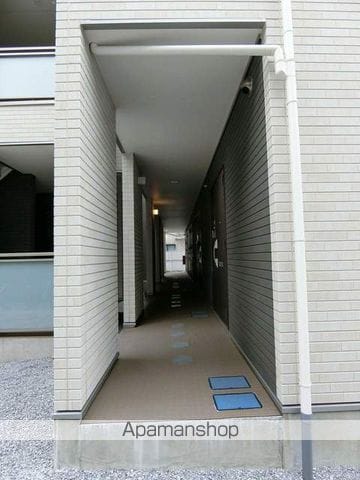 リブリ・オークスハイツの玄関写真