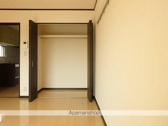 メゾンクリナム西町の内装写真