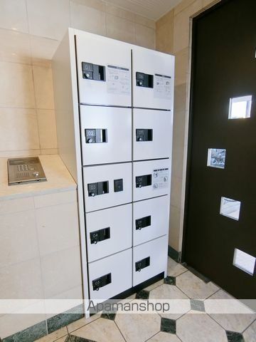 ブレスコート新金岡I号館の外観写真