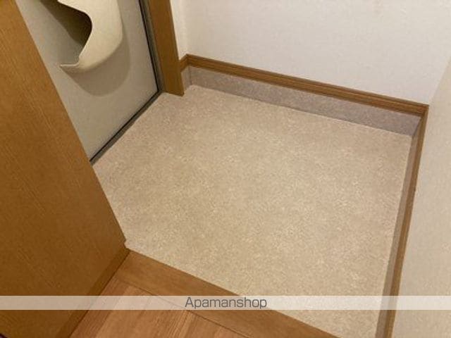 RARA KIYOTAの内装写真
