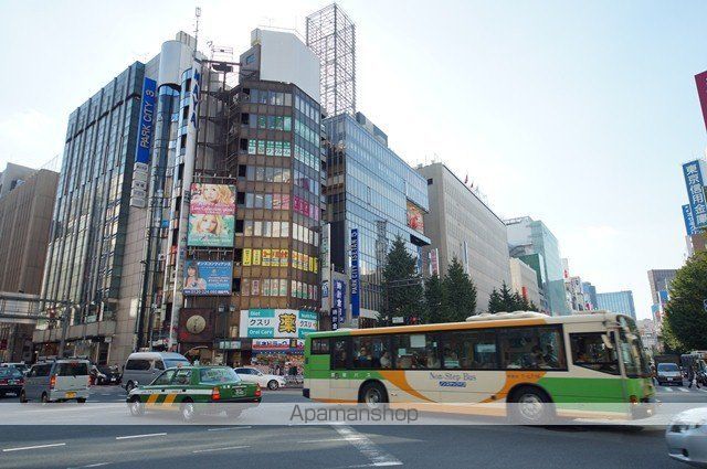 カテリーナ新宿御苑駅前の周辺写真