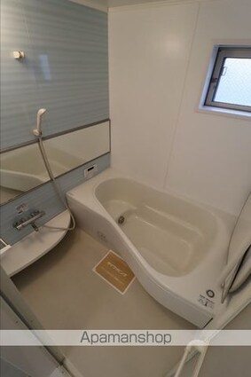 岡山県岡山市北区今２丁目[3LDK/68.31m2]のバス