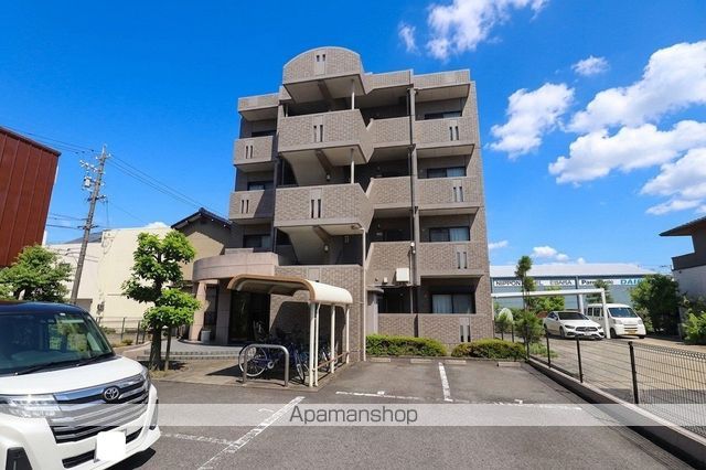 グランシャリオ薮田