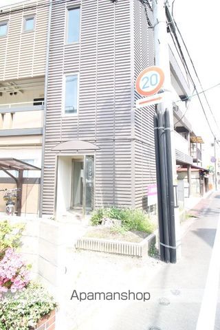 ファイブ南方の玄関写真