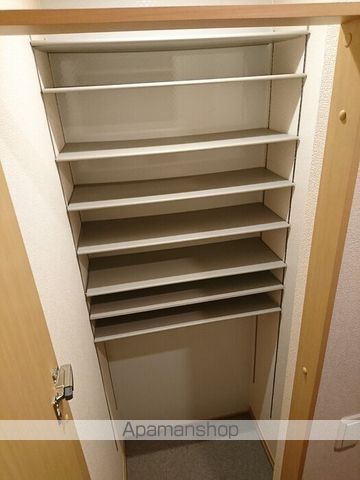 ホワイト ヴィラの内装写真