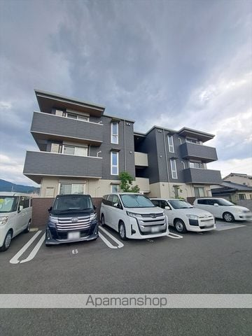 ラップスブルーメ川内の外観写真