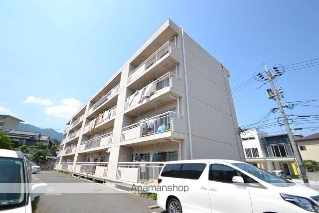 城元マンションの外観写真