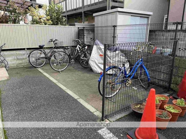 レオパレス三鷹深大寺[1K/19.46m2]の共用部