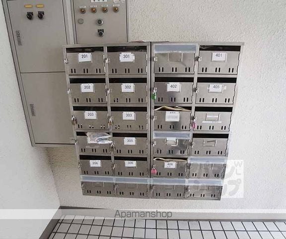 詩仙ハイムの外観写真