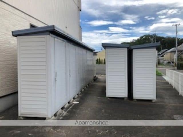 カナディアンコート南吉成 Aの内装写真
