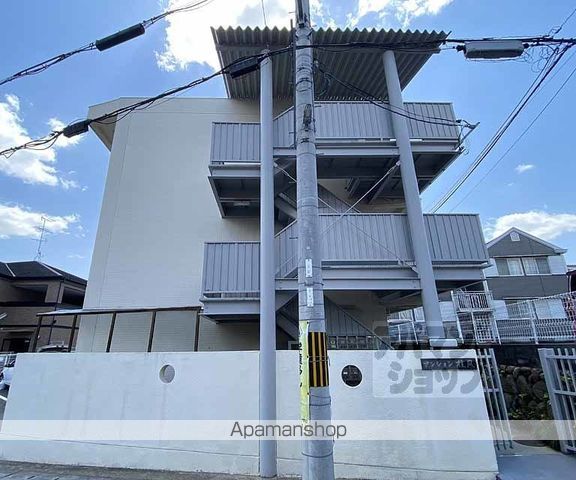 マンション桂風の外観写真