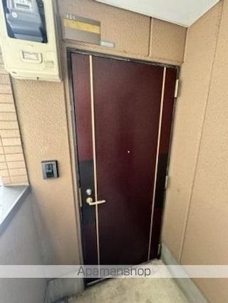 ベルドミール王子[1R/18.73m2]の玄関