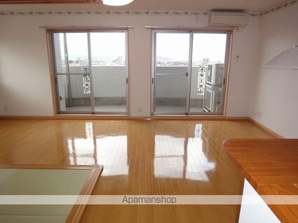 ヴィラコートＳＥＩ[3LDK/78.72m2]の内装1