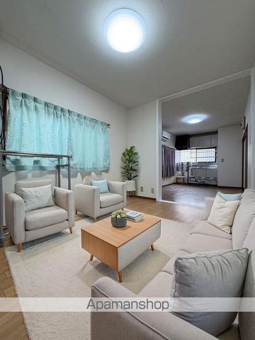 富山市田中町三丁目15-8戸建の内装写真