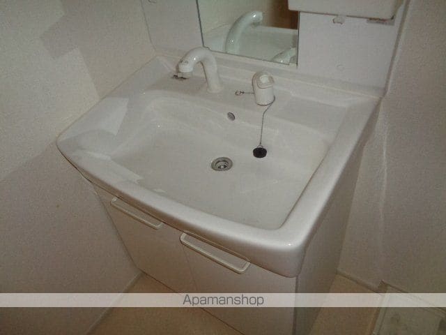 アバンツァート Iの内装写真