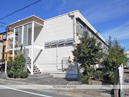 レオパレスグローリーハウス２４[1K/22.7m2]の外観1