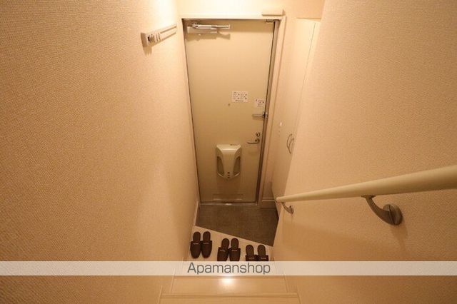 Tールーム中角 Iの内装写真