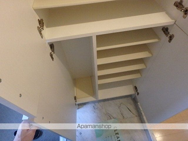 ステージファースト三軒茶屋IIの内装写真