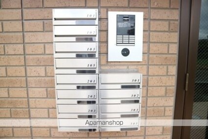 和歌山県和歌山市出島[1R/32.8m2]の共用部1