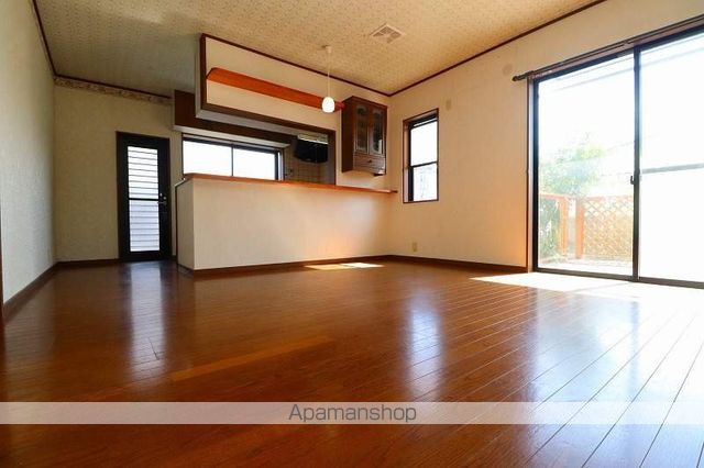 鹿屋市 2階建 築28年の内装写真