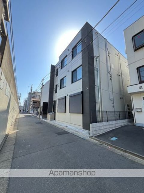 東京都中野区中野３丁目[1K/25.18m2]の外観4