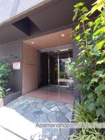 クレイシア新大塚の玄関写真