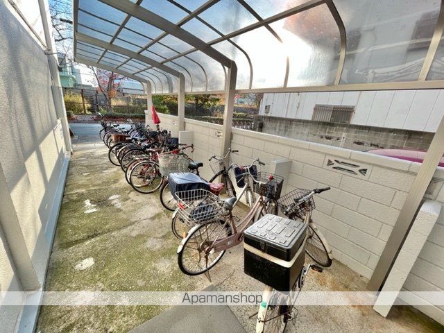 栄マンションの外観写真
