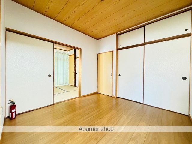 四海アパートの内装写真