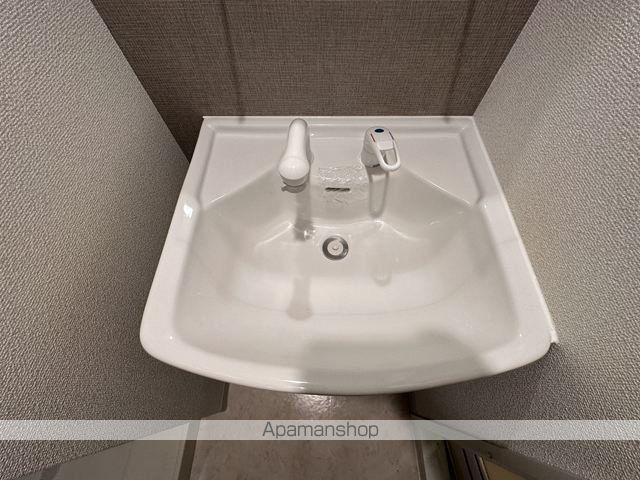 レジュールアッシュ江坂の内装写真