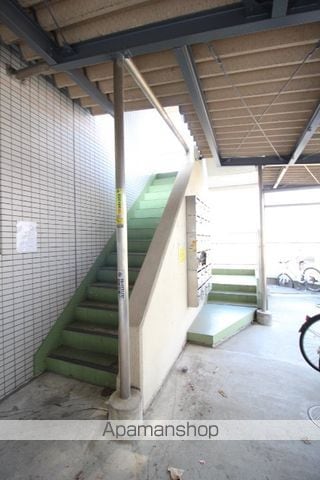 エトワール21 2号館の玄関写真