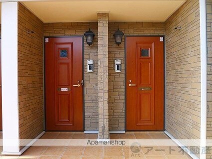 愛媛県松山市平田町[1LDK/37.13m2]のエントランス4