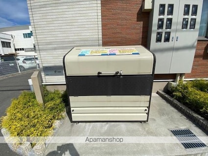 サンライト高松[1LDK/42.58m2]の共用部1