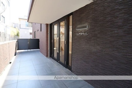 ＴＨＥ　ＣＬＡＳＳ　ＥＸＣＬＵＳＩＶＥ　ＲＥＳＩＤＥＮＣＥ[2LDK/52.97m2]のエントランス