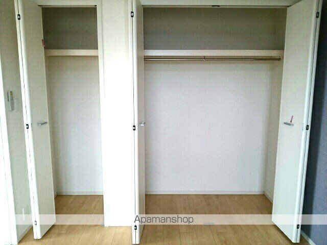 シルベーヌ豊山IIの内装写真