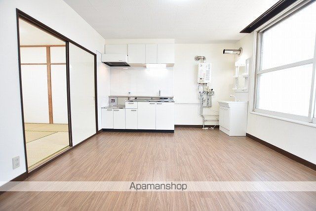 花川南8−3貸室の内装写真