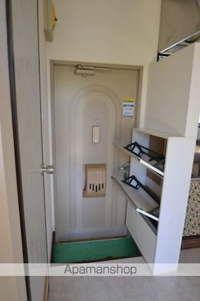 Ｆｒｏｍ　Ｈｏｕｓｅ　Ｃ[2K/30.51m2]の玄関1