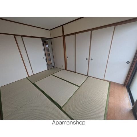 グランドール須崎の内装写真
