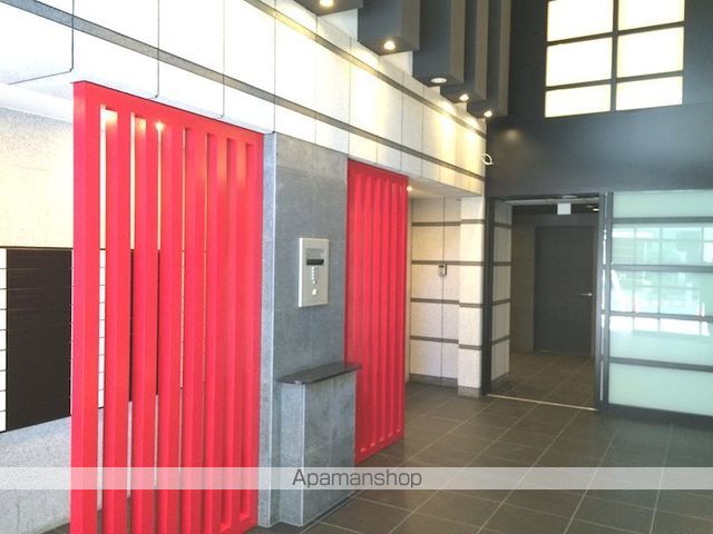 東京都江東区新大橋３丁目[1K/25.8m2]のエントランス1