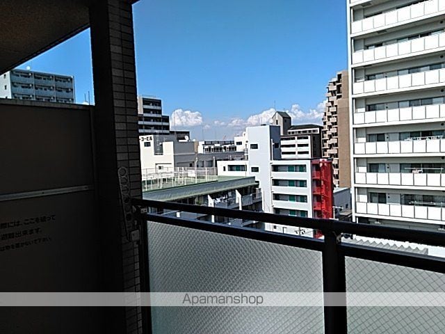 AZURE ESAKAの内装写真
