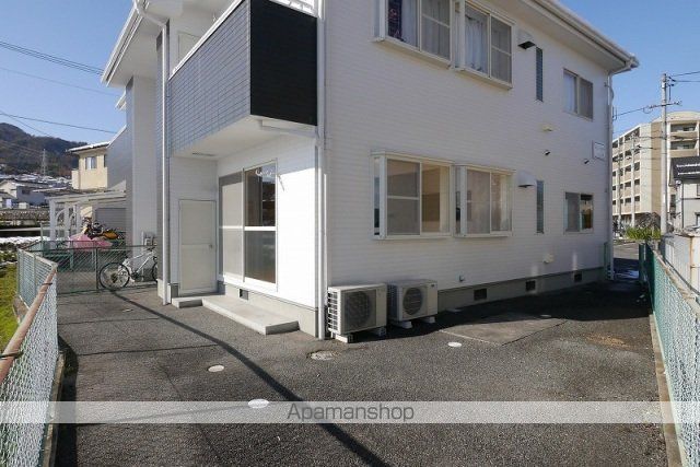 メゾンセガワ A棟の玄関写真