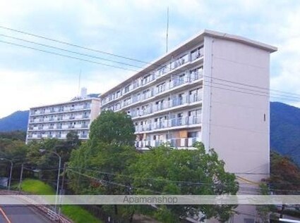 高陽真亀団地１号棟[3DK/61.36m2]の外観2