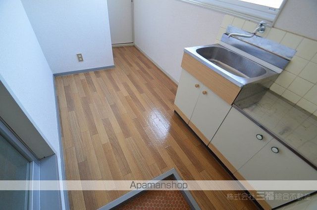 コーポ木馬館の内装写真